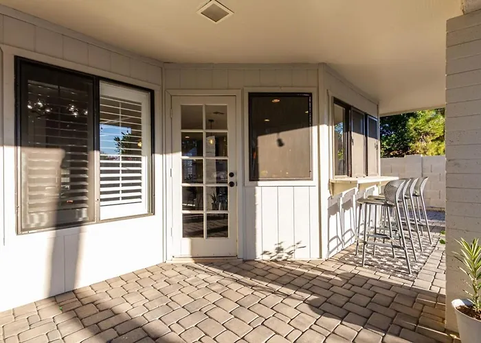 Holiday home La Vieve Family Oasis-free Htd Pool-billiards-bbq