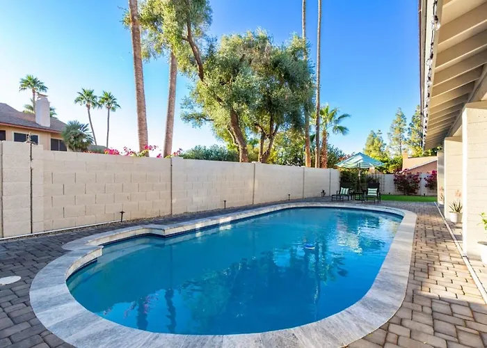 La Vieve Family Oasis-free Htd Pool-billiards-bbq Holiday home Chandler